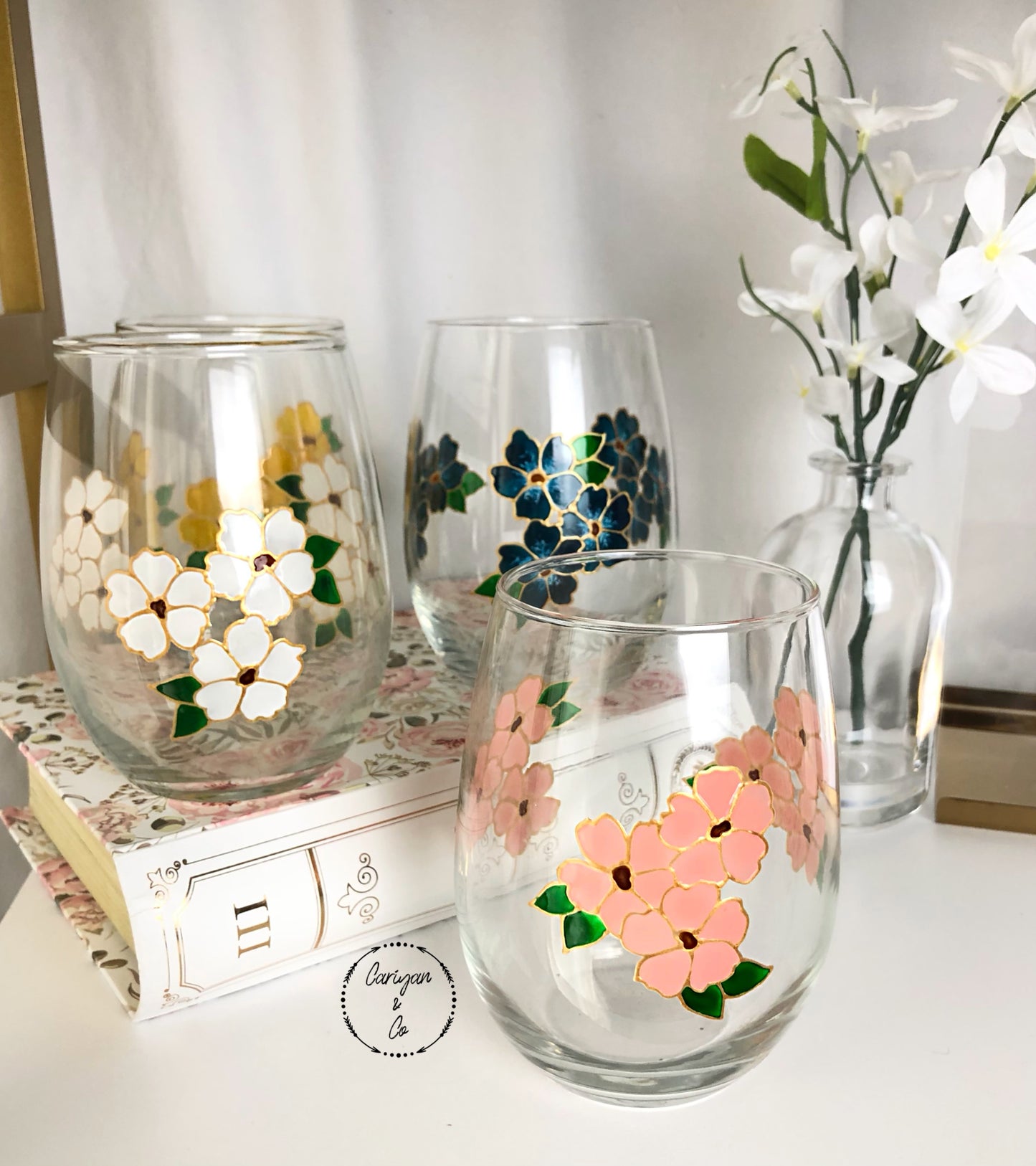Floral Flower Wine Glasses | Chic Spring Summer Stemless Wine Glass | Housewarming Gift | Hand painted Water Glasses